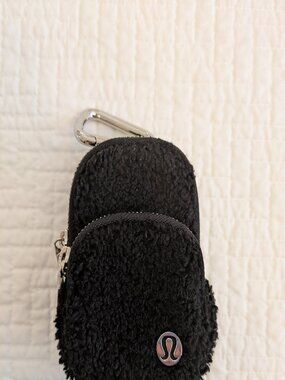 Lululemon fleece city adventurer backpack nano black